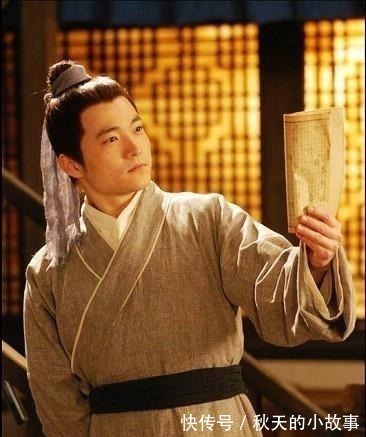 微微一笑#老秀才上联:“登楼望南北”,学童随口下联,老人:前途无量!