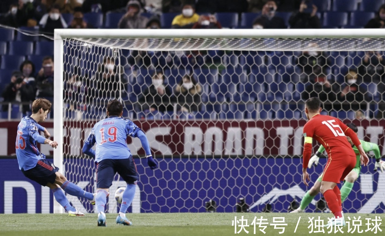 国足|王燊超是国足功臣!或因他的手球进入世界杯,球迷提前庆祝吧