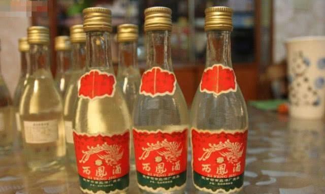 人才|商场中的4种“便宜白酒”,摆着无人过问,只能内行人才“识货”!