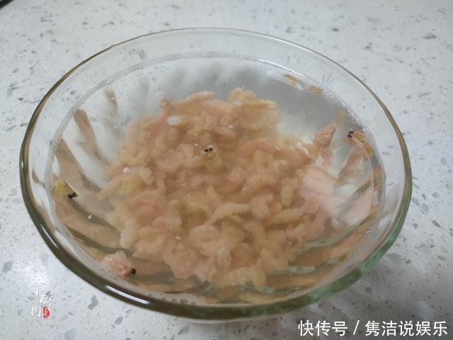 饺子想要好吃,调馅是关键,饺子店老板教你调馅技巧,鲜嫩多汁