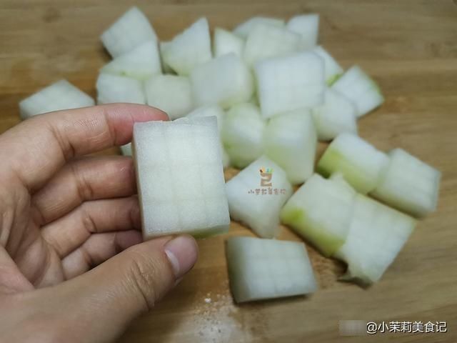  简单|冬季天冷干燥，“补钾”很重要，此菜别错过，简单一炒，营养解馋