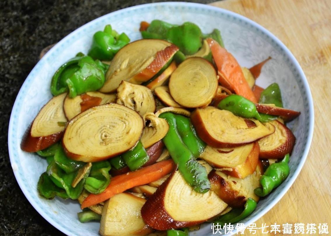 素鸡|洋葱和此物一起炒，每天炒一盘，补钙质，软化血管，血管通畅了