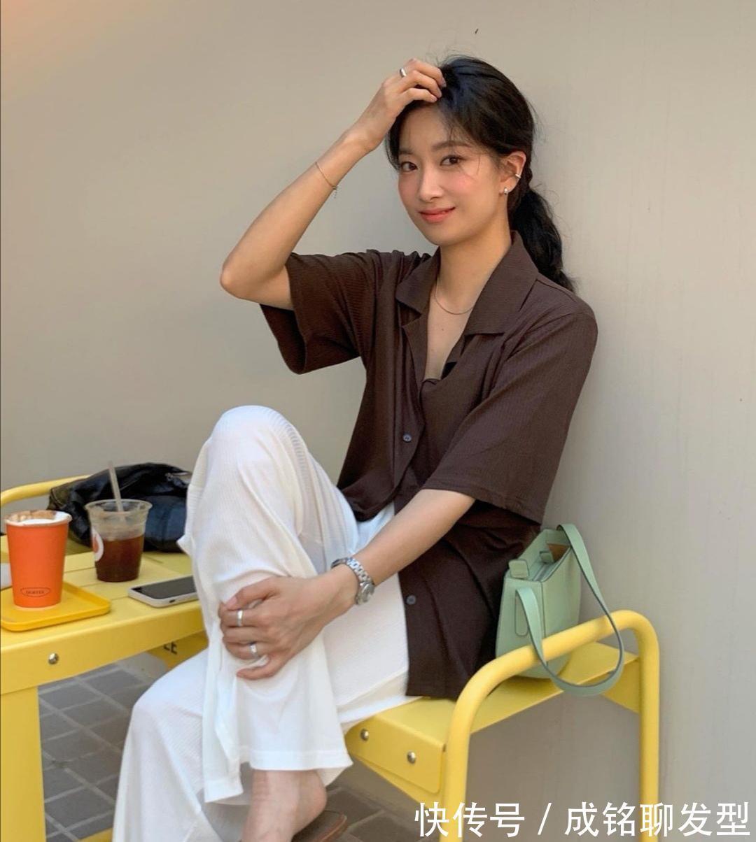 构造|精致优雅的韩系穿搭,简单搭配不失时尚,看着随意却透着高级感