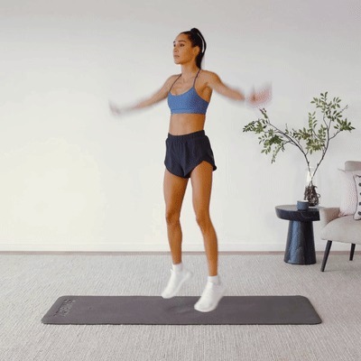 小姐姐|波兰九头身网红模特,蜂腰翘臀大长腿迷人,一举一动彰显女王气质