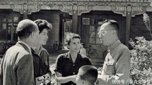 故宫|溥仪晚年游故宫时偶遇一老头,面色顿时煞白!老头:放心,不杀你