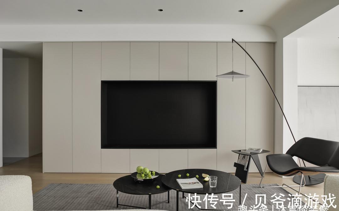 横厅|40岁哥哥买下一个横厅，坚持极简装修，全屋简洁大气，太高级了