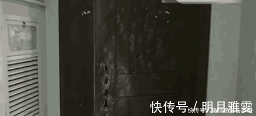 名下|买房交了定金还没住, 就被房东女儿砸了门锁, 房东 100万搞定!