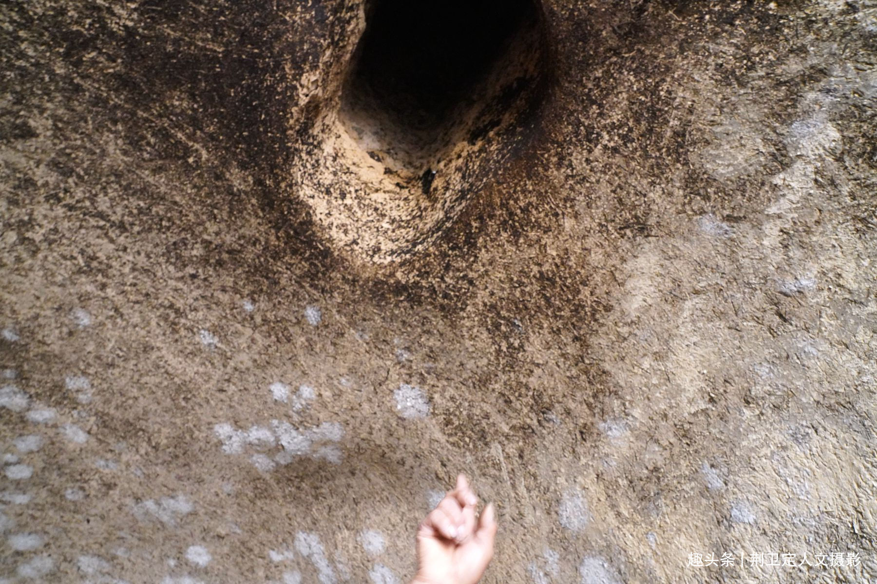 照壁$300年举人老宅藏有密室暗道,农民大叔不曾使用,落下后悔事