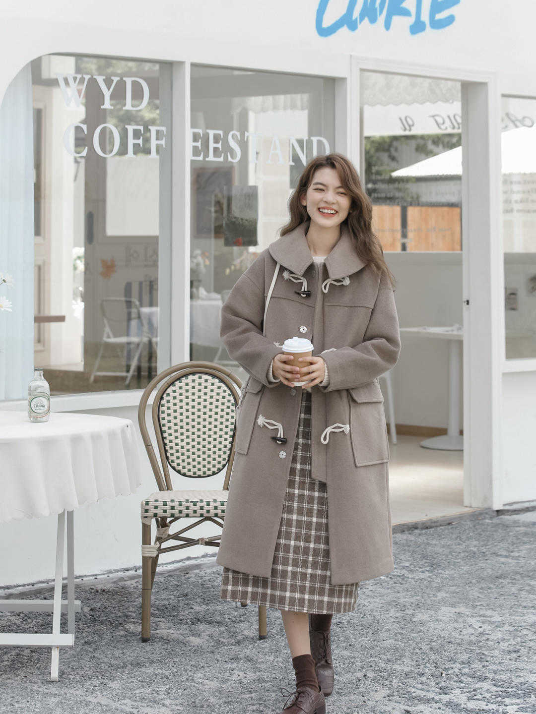 深色系|冬天一定要码住毛呢半裙!温婉优雅又能修饰身材,上身效果贼美