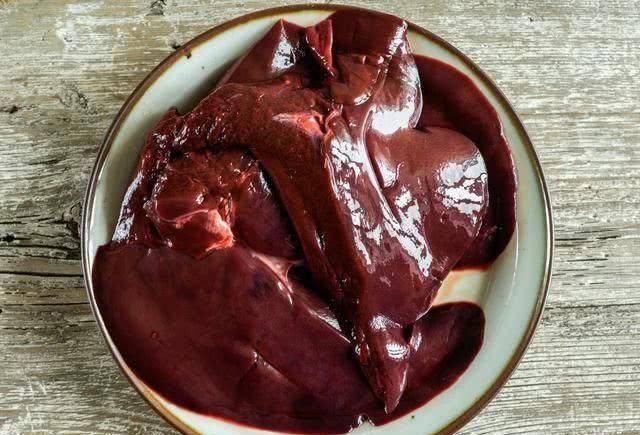 血管堵塞|血管不好，少碰二红，多吃二黑，牢记四句话，血管会越来越好