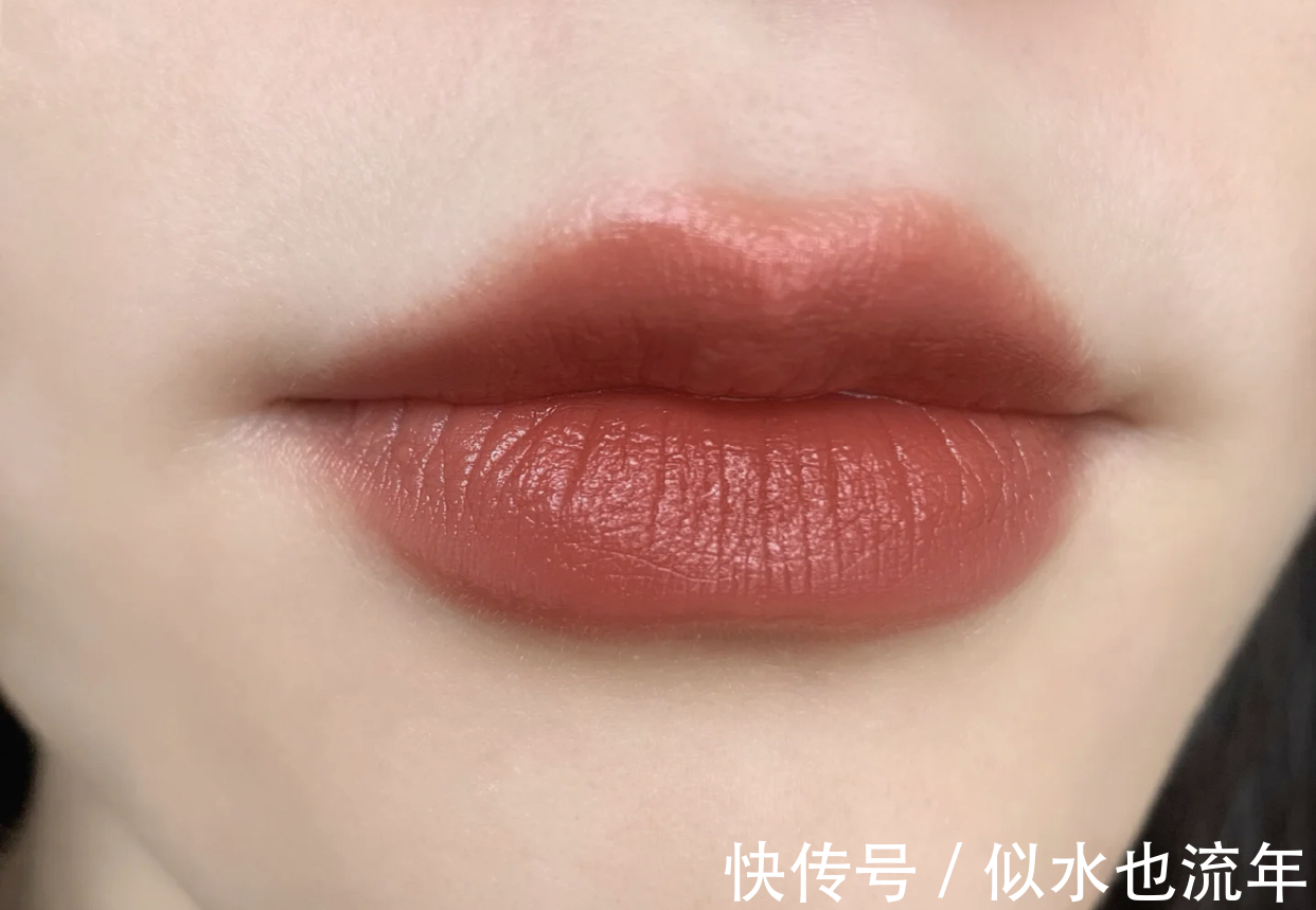 黄皮 这几只品牌的口红色号,非常显白,让黄皮女神气场强大又妩媚