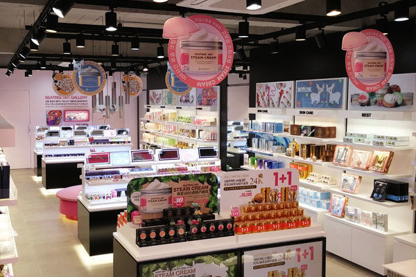 渠道|韩国化妆品店去年倒闭率高达28.8%，路边化妆品店转变销售渠道自救