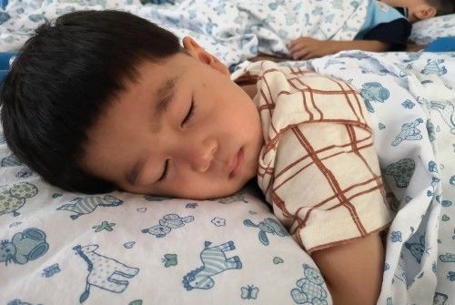 习惯|父亲167cm,母亲156cm,儿子却长到183,有这3个习惯太好了