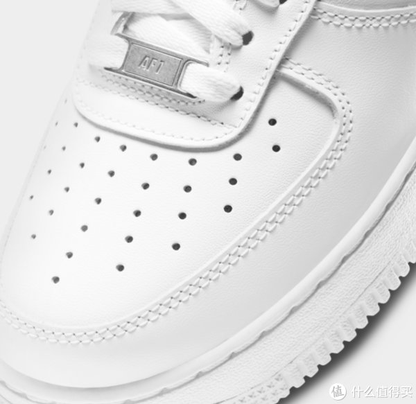 nike 喵喵带大家来挑鞋子喽，耐克真的那么潮吗？（真人兽出没，大家小心）