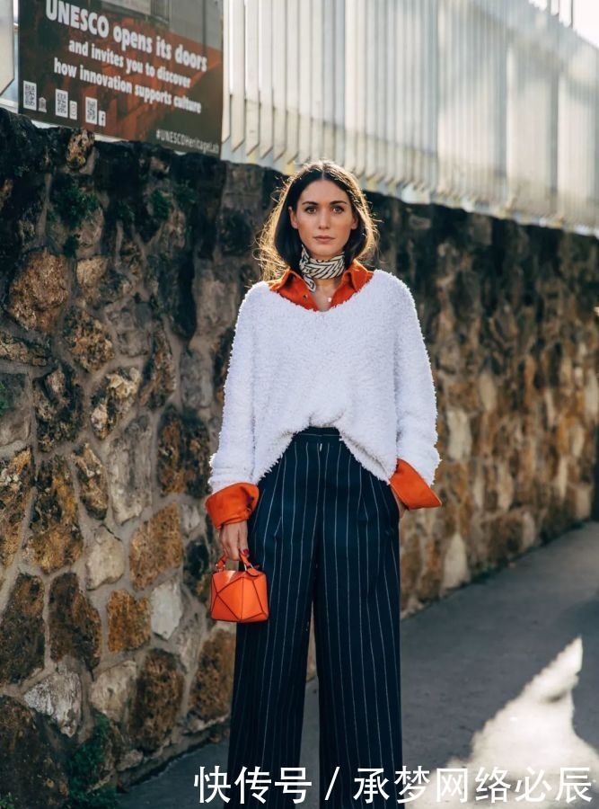 “毛衣+衬衫”叠穿,冬日绝美搭配,这样穿真的美翻了!