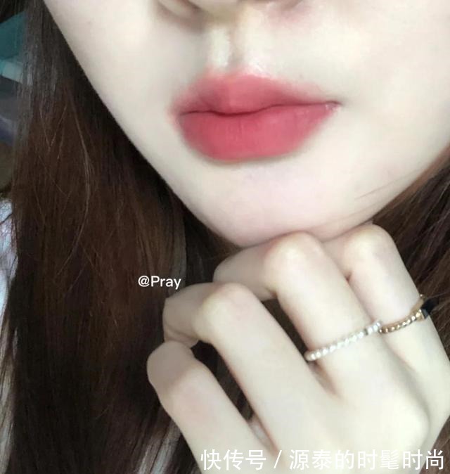 chanel 专属黄皮的显白口红,还真不是小辣椒,这5支涂起来显白又气质!