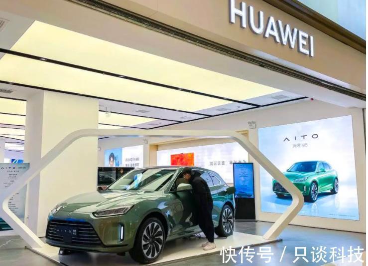 立讯精密|小弟、友商都去造车了,苹果自己造车却四处碰壁?