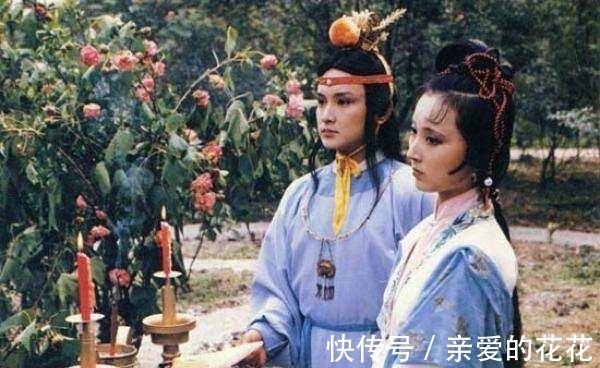 祭文&贾宝玉为何要写一个谎话连篇的祭文,他想悼念谁?