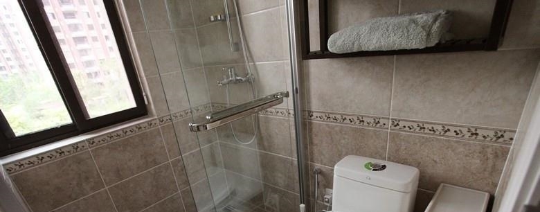 色调|160平大户型美式风装修,衣帽间在客厅中!这种设计巧妙不?