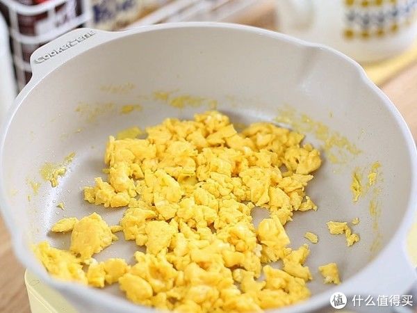 马上就要冬至了，包饺子试试这款馅料，好吃不腻，比肉馅饺子香多了