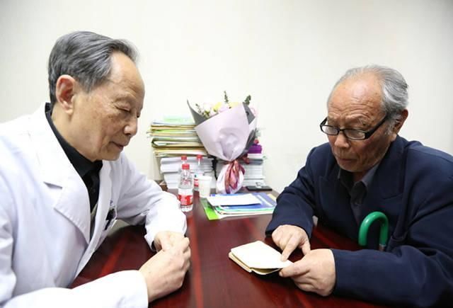 抑制癌细胞|70岁老翁癌患者,坚持抗癌6年,老祖宗遗留“土方子”有奇效