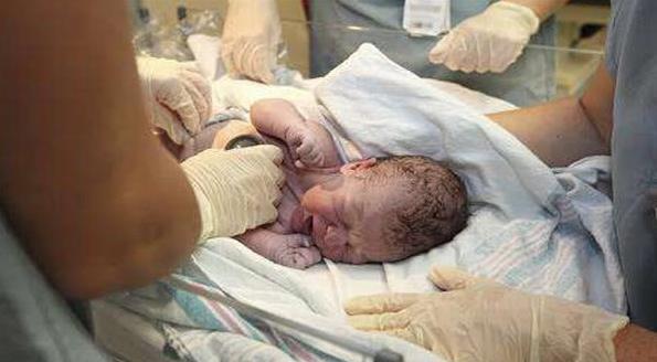 呼吸法|到了孕晚期,孕妈妈不要只会休息,需做好这几件事,别大意了