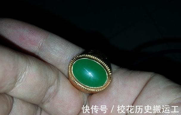 金属!翡翠戒指的镶嵌法则你了解多少呢今天一起来探索一番!