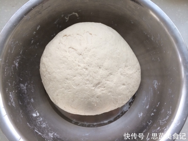 面团|油饼家常做法,外皮酥脆可口,蓬松选软,简单易学,家人都爱吃
