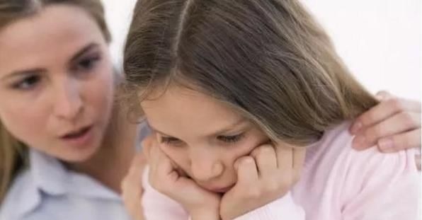 讨好型人格|孩子在外面被欺负,千万不要教他说这三个字,否则会越来越软弱