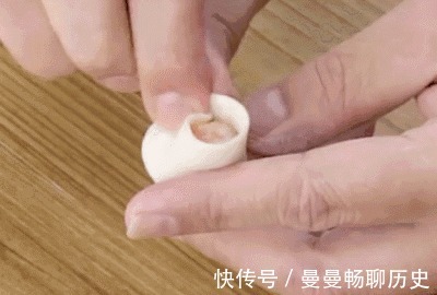 调饺子馅,一定要放入这3样东西,鲜香多汁没腥味!