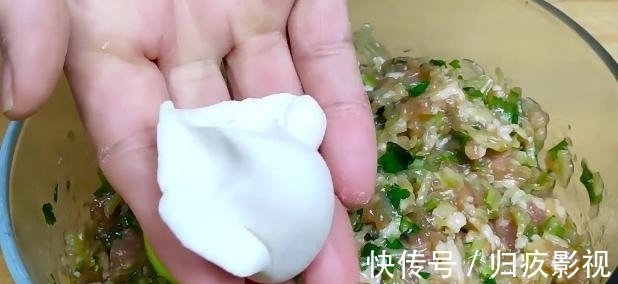 面团|霜降后吃饺子,就爱这个馅,清香不油腻,营养赛人参,别不懂吃
