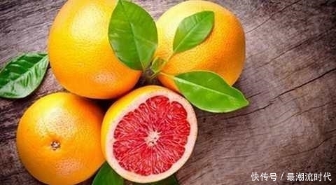 营养|黄心柚子跟红心柚子,吃哪种最营养?告诉你答案,1类人要注意