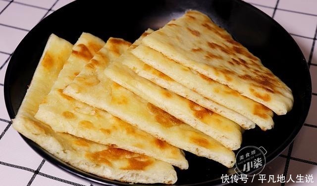 面团|面粉别炸油条了，试试这样做，柔软香酥，保证吃一次就念念不忘