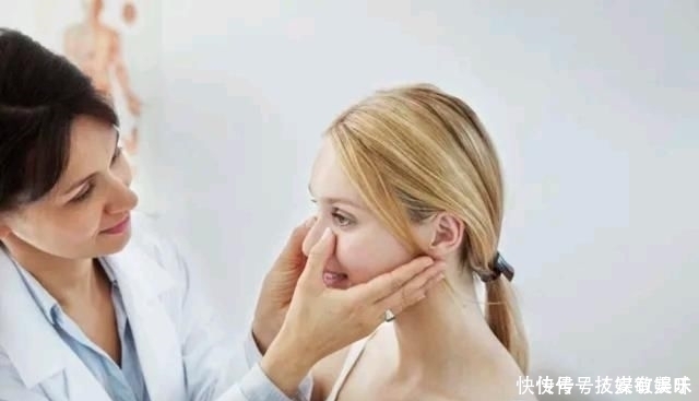 鼻子里面挤出来“白色小芝麻”，越挤越畅快？劝你别乱挤了