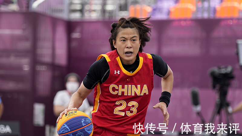 李月汝|女篮12人名单出炉!新帅全力以赴,李月汝称霸内线,老将值得期待