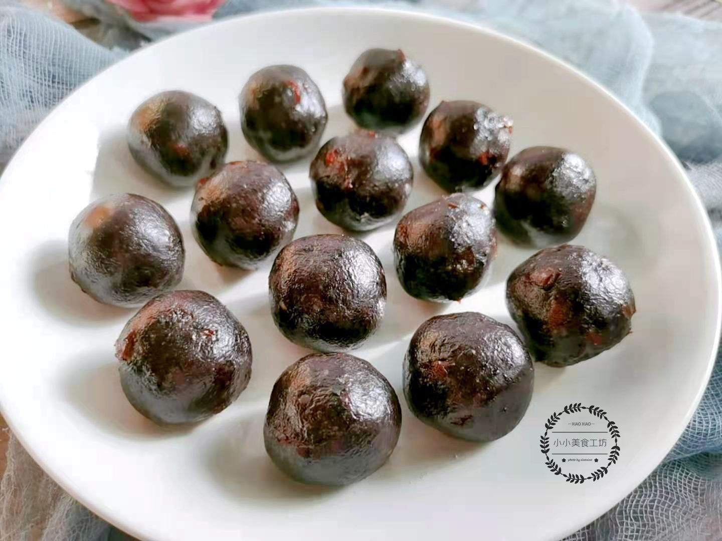 婆婆坚持每天吃点它,脸色红润,头发乌黑,朋友夸:难怪显年轻