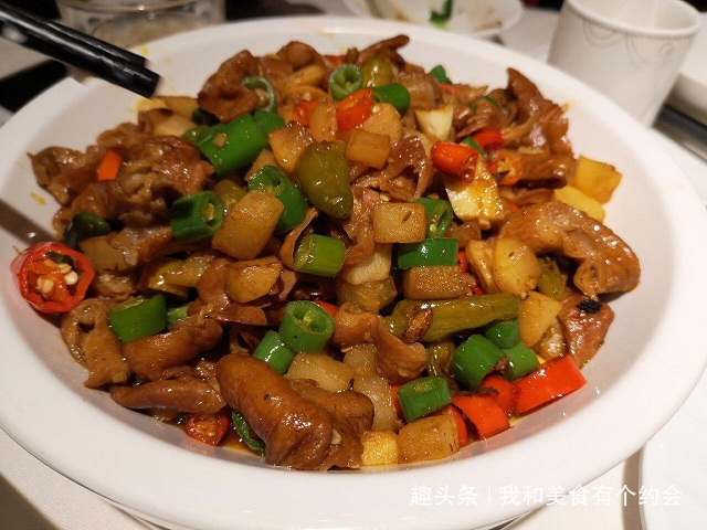 学了这三道菜,每次家里来客人,端上餐桌顿时倍有面子