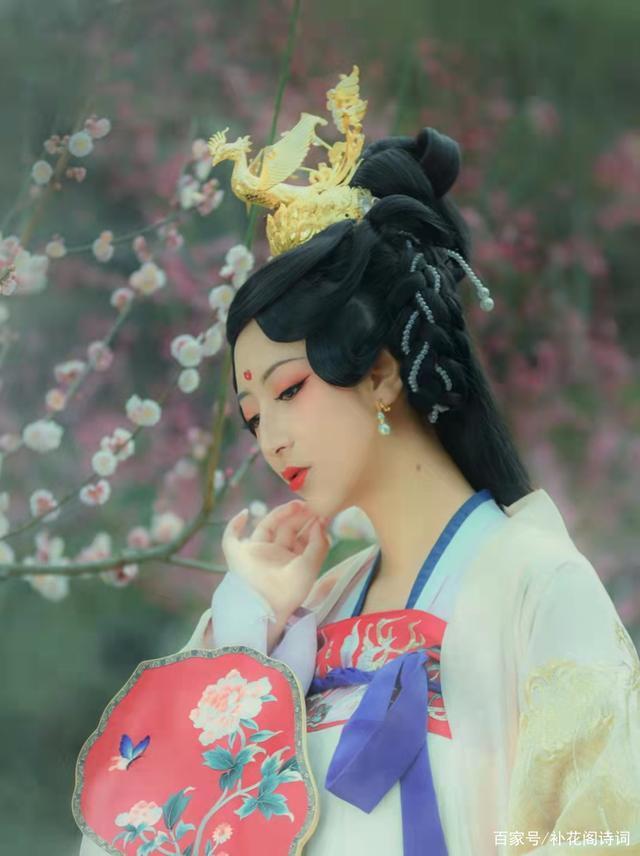 青山碧水@七言绝句与格律但听竹院莺声断，遥望山乡草色斜