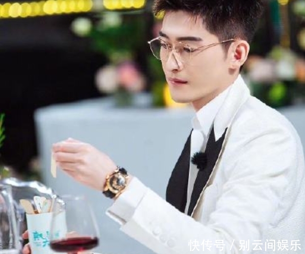 官宣!张翰吴宣仪加盟《妻子的浪漫旅行》第五季