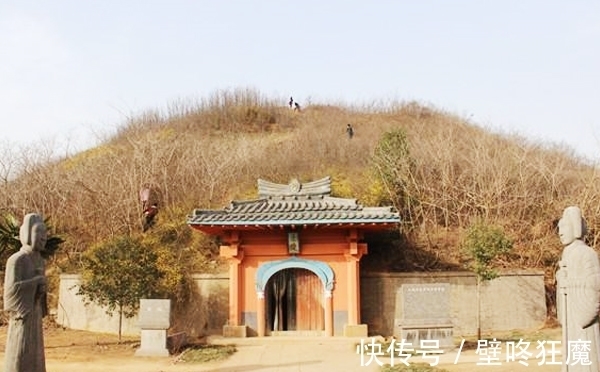 馮夢龍#明朝三大才子之首,寫下一首千古名篇,一首詞寫盡五千年滄海桑田