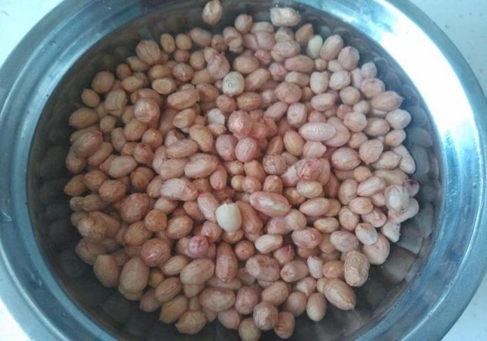 下酒的酒鬼花生,简单!只要掌握如此技巧,又香又酥还炸不糊