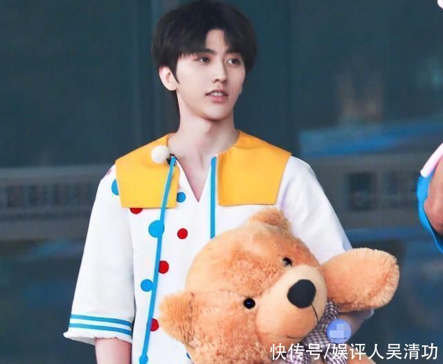 钱枫|微博宣布上半年十大热搜综艺：蔡徐坤节目上榜，《天天向上》落选