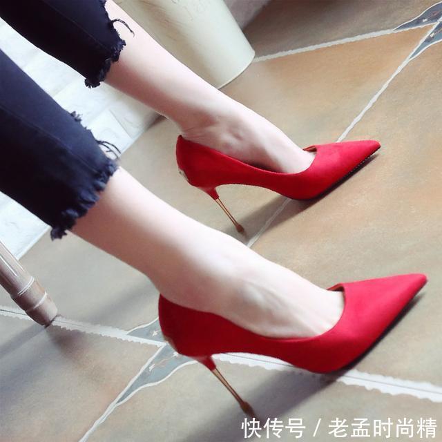 pu皮 有了这8款高跟鞋,誓不做矮星人