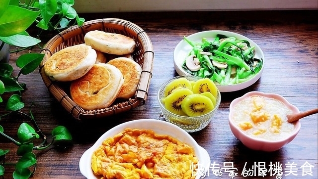 每天为家人做早餐,色彩丰富营养健康,朋友都说:这生活太美好
