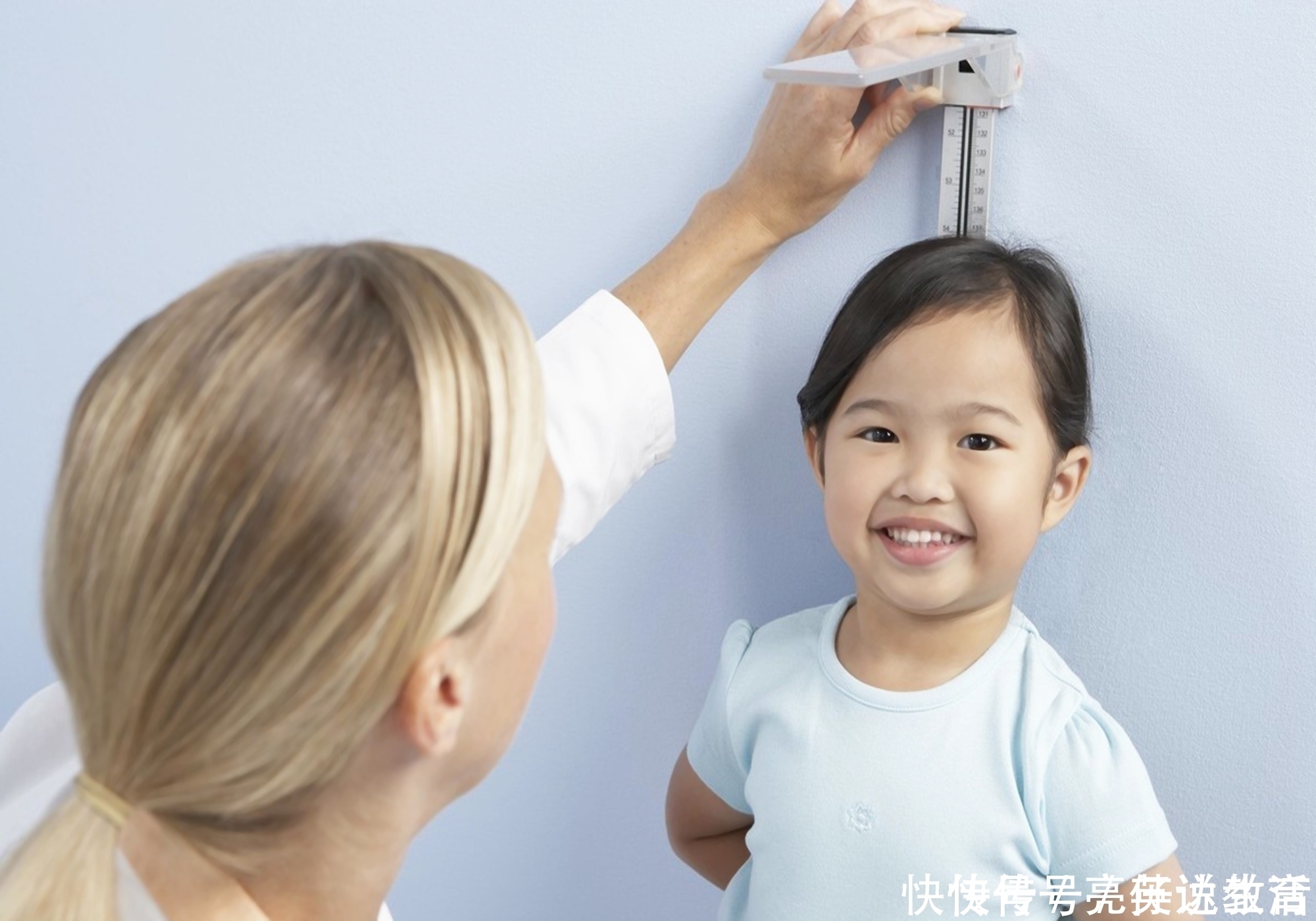 忒咪|“娘矮矮一窝”有道理吗?跳出长高误区,抓住“生长要素”是关键