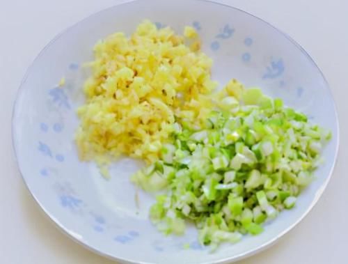 包饺子|在家吃饺子，牢记“3放2不放”，调啥馅都香，万能饺子馅