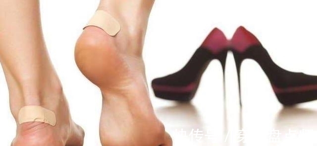 纸团 有些鞋子怎么穿都不舒服,一天下来满脚的泡,动手改造就能变舒服