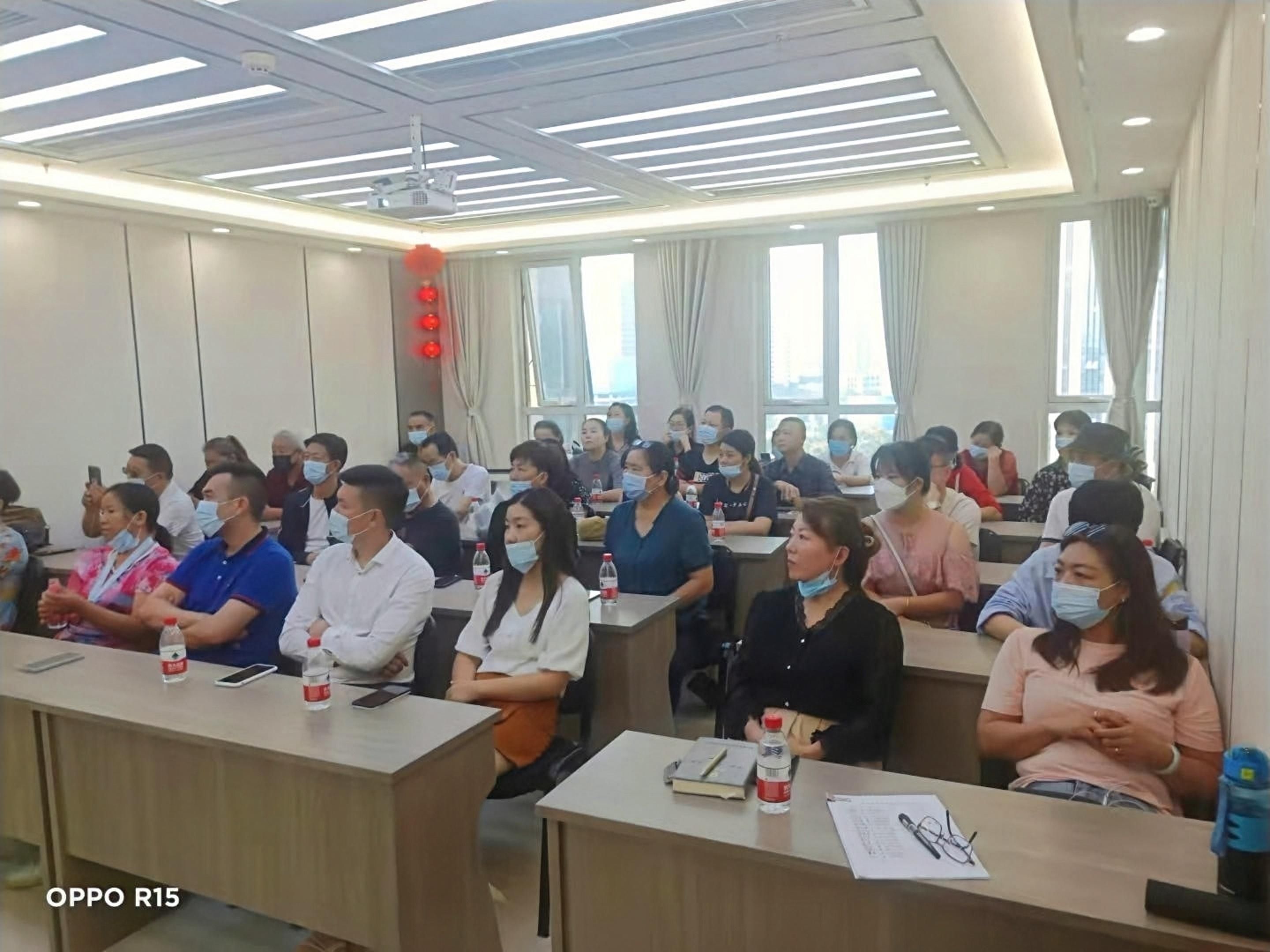 培训班|樊城区商务局大力推动电商人才队伍建设