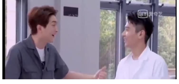 林更新是什么npc克星？抡锤差点把自己抡飞，直接要用麻袋套人