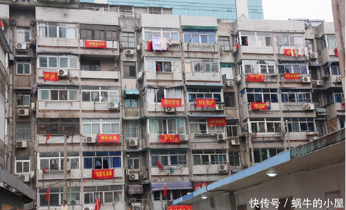 那些事|越来越少人喜欢买二手房了，入住后还不如租房，有钱人早就知道了